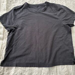 lululemon athletica black Short Sleeve Tee